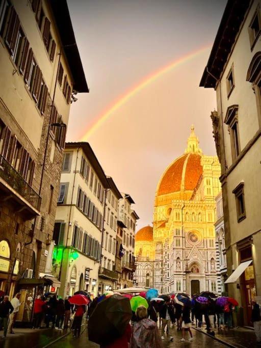 Smn Hideaway - Florence Urban Retreat Lägenhet Exteriör bild